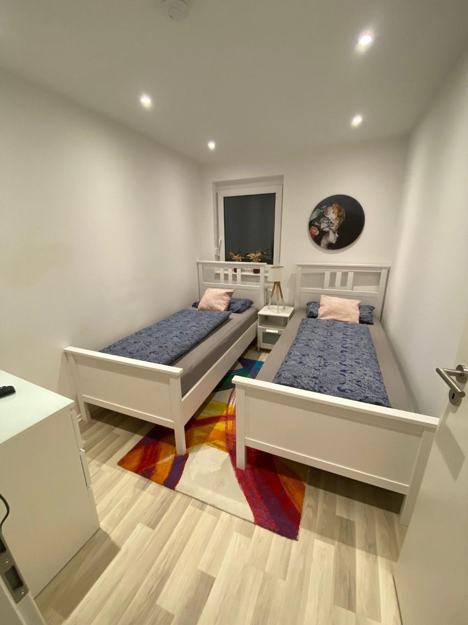 Schoen, Praktisch & Zentrale Lage Bergrheinfeld Dış mekan fotoğraf